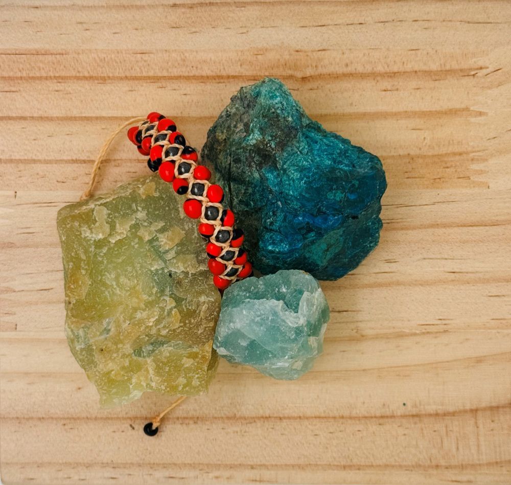 3 lineas Huayruros et Hematitas-1