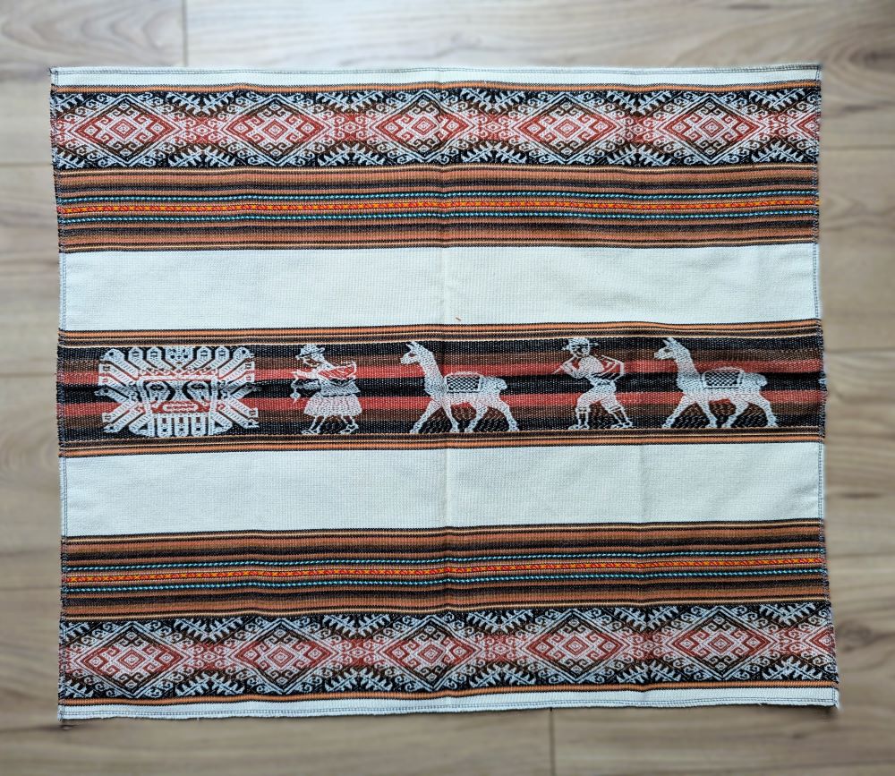 Símbolos Incas Mestana – Tela Ritual Andina Tejida a Mano para Altares, Meditación y Ceremonia