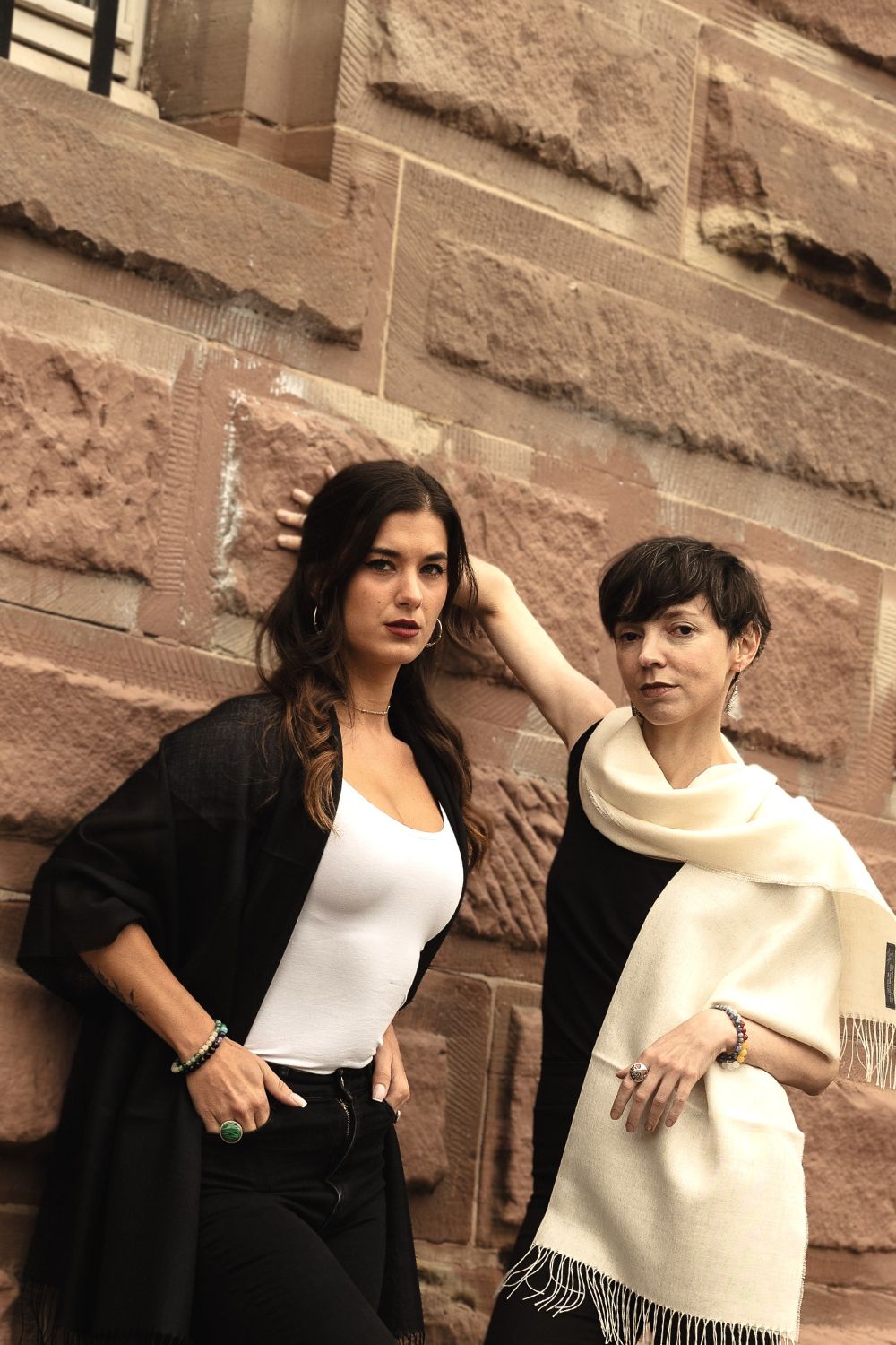 CH ALSO-BEIGE-NOIR-1_2