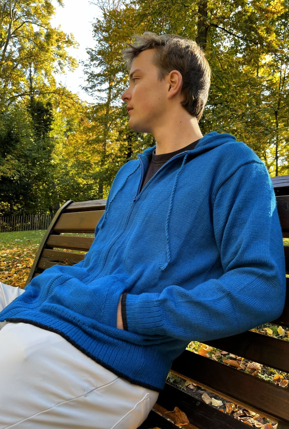 Chaqueta unisex de alpaca bebé con capucha y cremallera – Lujo ético 100 % natural