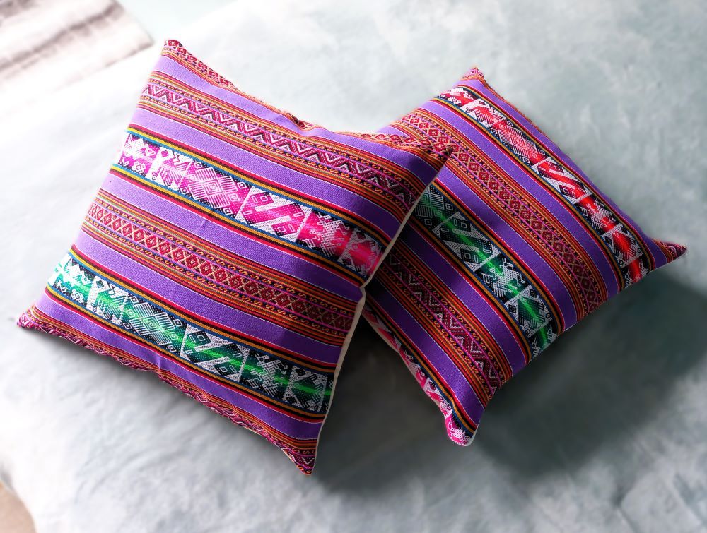 Housse de coussin chinchero violeta_6