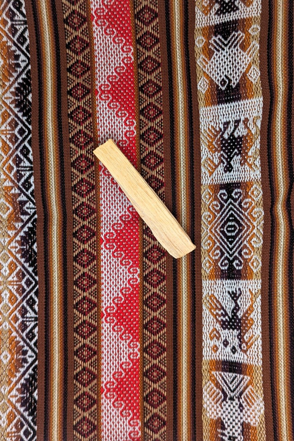 Tela Ritual Q'ero Mestana – Textil Andino Peruano Telar de Altar de Puno