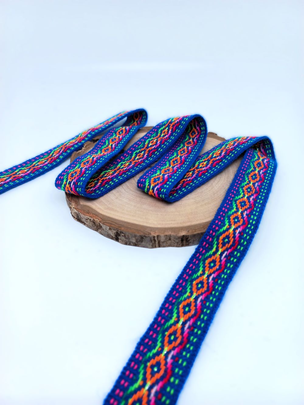 Andean Ribbons Andean Heritage Ribbon | Handwoven Wool by the Meter – Zia's Beauties