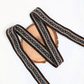 Ruban en laine péruvienne – Tissé à la main sur métier Inca | 3,5 cm de large | Motifs géométriques andins | Vendu au mètre