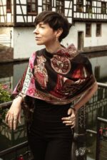 Peruvian Patterned Scarf-Shawl | Reversible Pink-DarkRed-Black | Inka Peruvian Pashmina