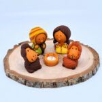 Handcrafted Peruvian Nativity Set - Little Peasant with Peruvian Llamas - Model: "Ojitos-Caricaturas" - Image 3