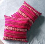 Peruvian Flair in Alsace: Handcrafted Peruvian-Inspired Cushion Cover- 45x45 cm - Chincheros Fabric - Image 8