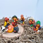 Handcrafted Peruvian Nativity Set - 8-Piece with Traditional Andean Hats - 6.8 cm Height - Image 3
