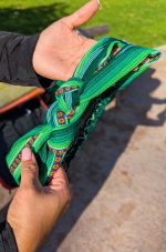 Green Handwoven Headband – Andean Aura Collection - Image 2